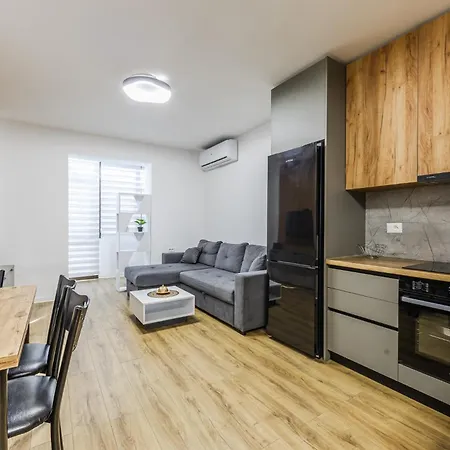 Apartmán Center Cozy 1br With Patio By Pikhost *