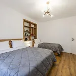 Center Cozy 1br With Patio By Pikhost