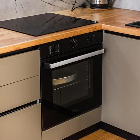 Apartman Center Cozy 1br With Patio By Pikhost *