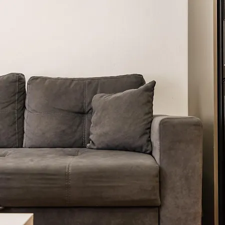 Apartman Center Cozy 1br With Patio By Pikhost *