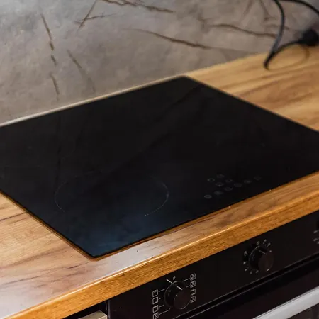 Center Cozy 1br With Patio By Pikhost Apartman Tirana