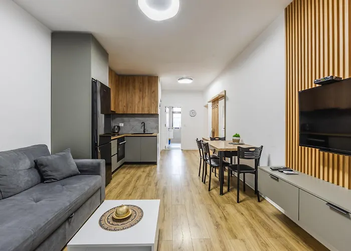 Center Cozy 1br With Patio By Pikhost Apartman *